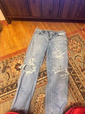 American Eagle Outfitters Light Blue High-Rise Ripped Jeans